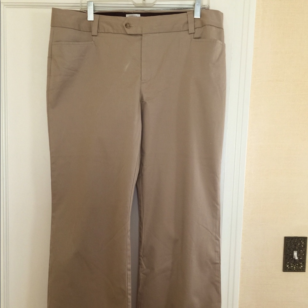 NWOT Old Navy Khakis